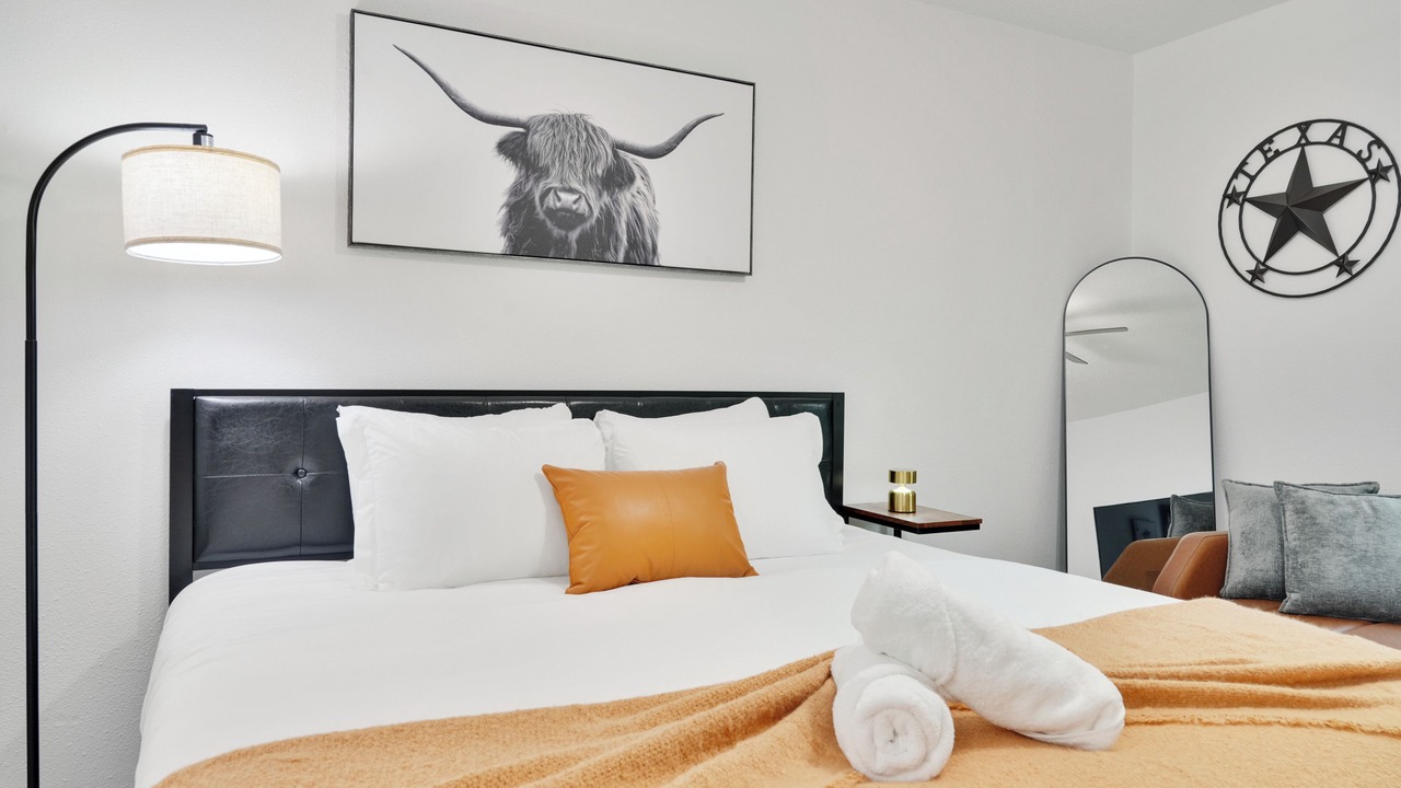 Photo of Bedroom in Hyde Park