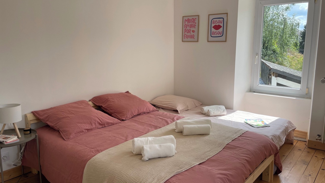 Photo of Bedroom in Trelaze