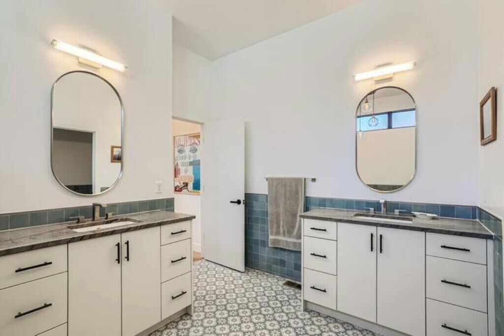 Photo of Bathroom in Louisville