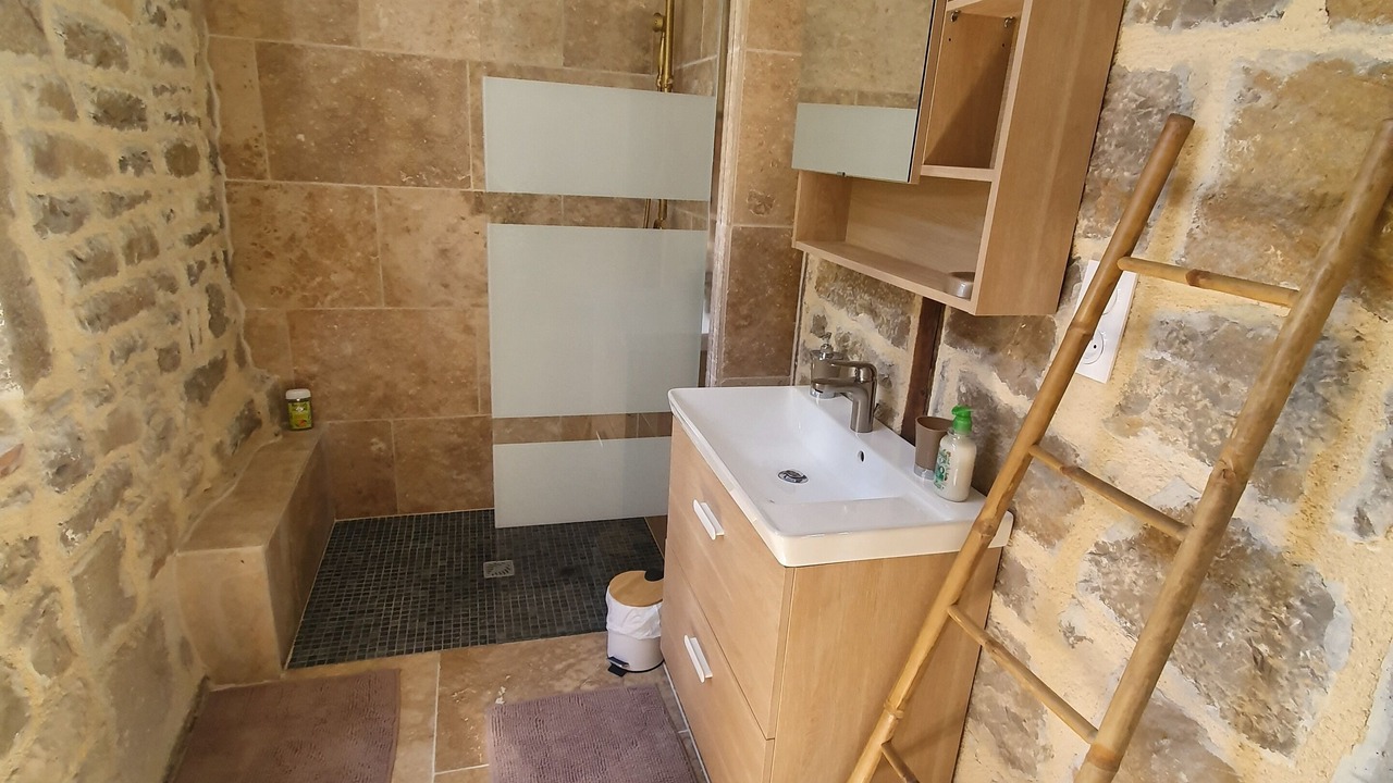 Photo of Bathroom in Padirac
