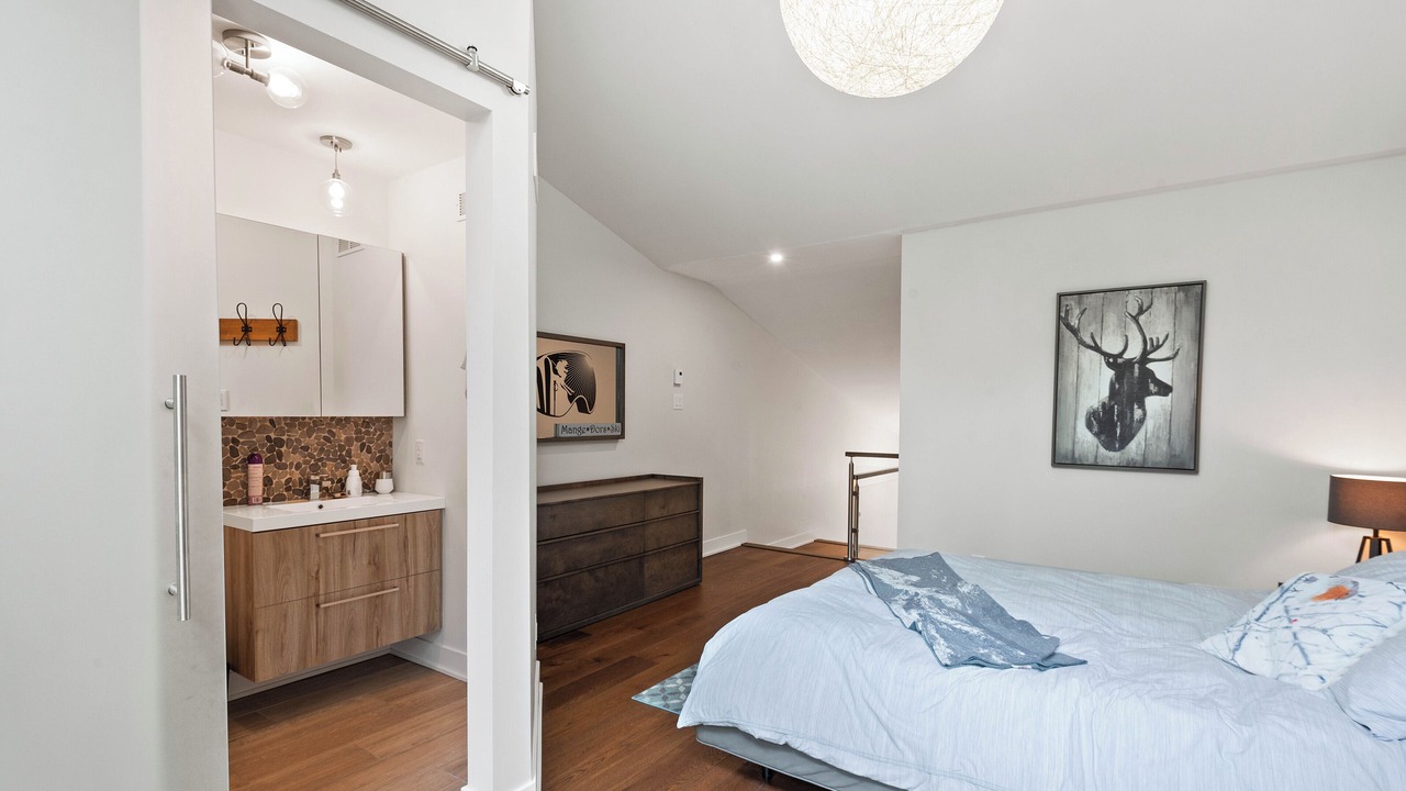 Photo of Bedroom in Bromont