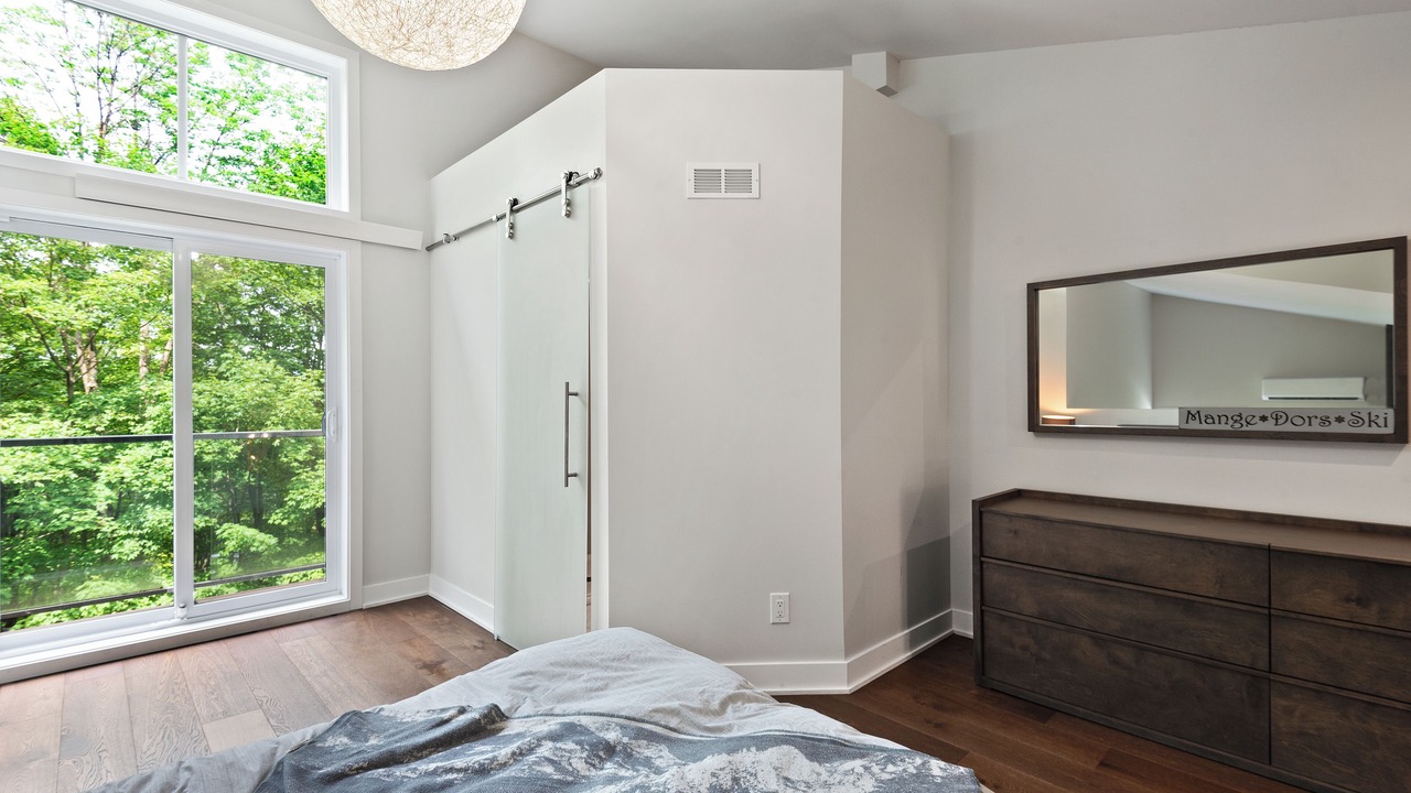 Photo of Bedroom in Bromont