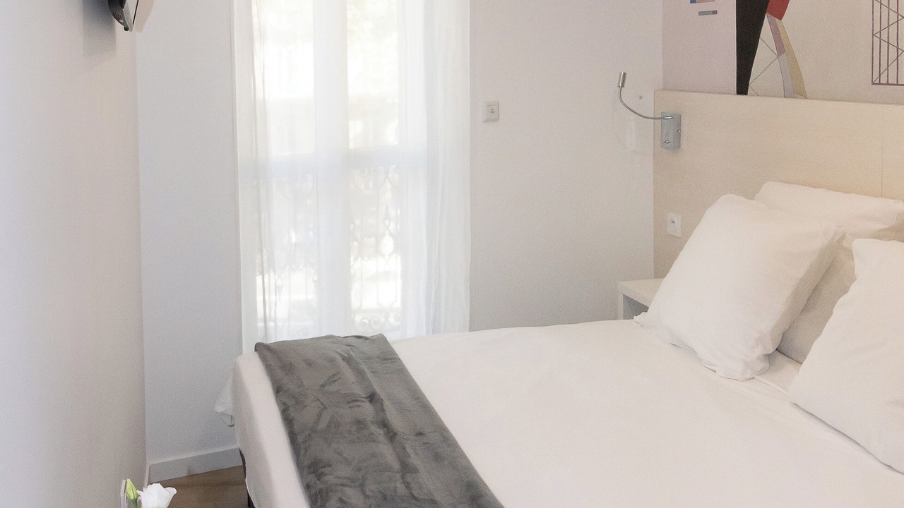 Photo of Bedroom in Arnaud Bernard