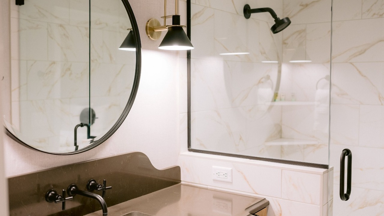 Photo of Bathroom in Midway