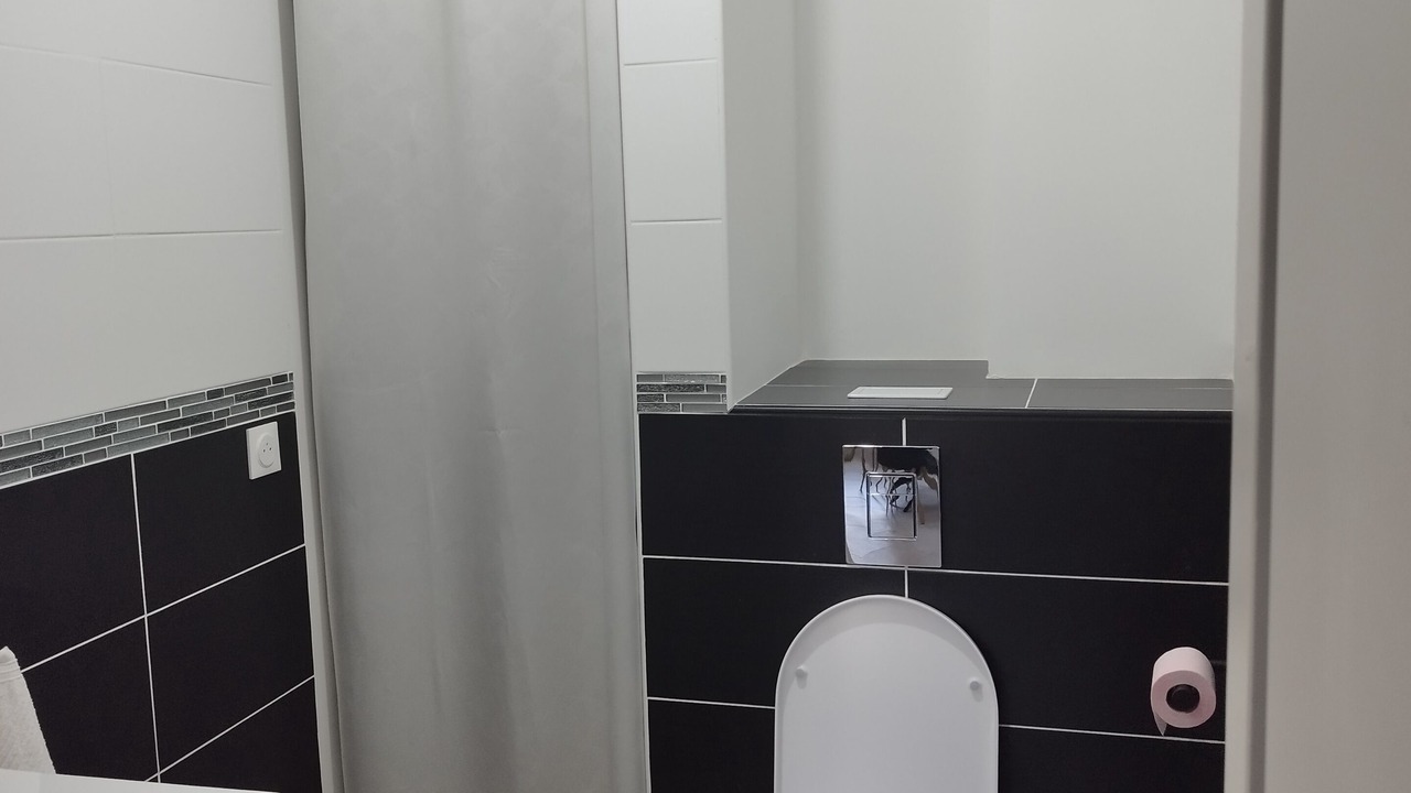 Photo of Bathroom in Pernant