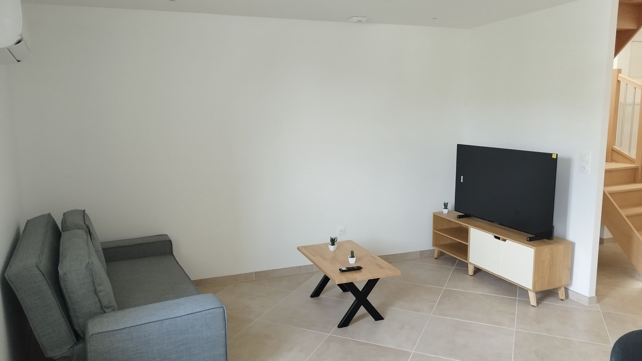Photo of Livingroom in Pernant