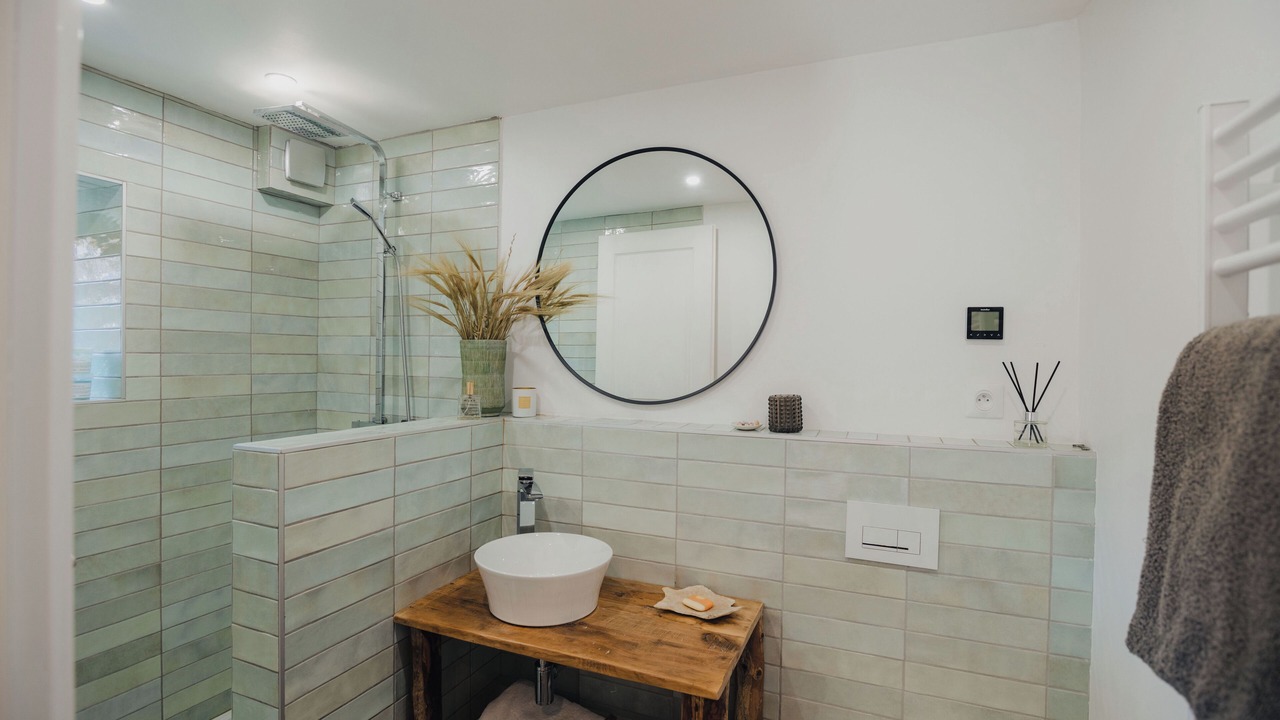 Photo of Bathroom in Forville