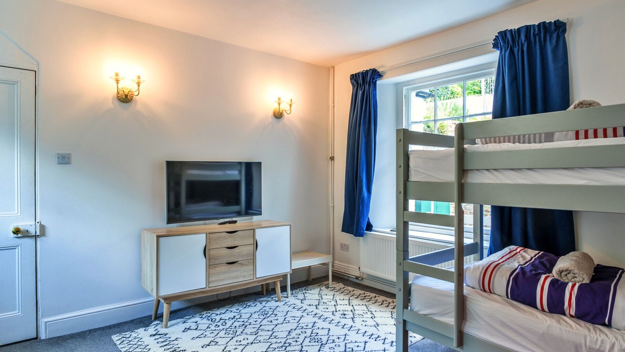 Photo of Bedroom in Cawsand