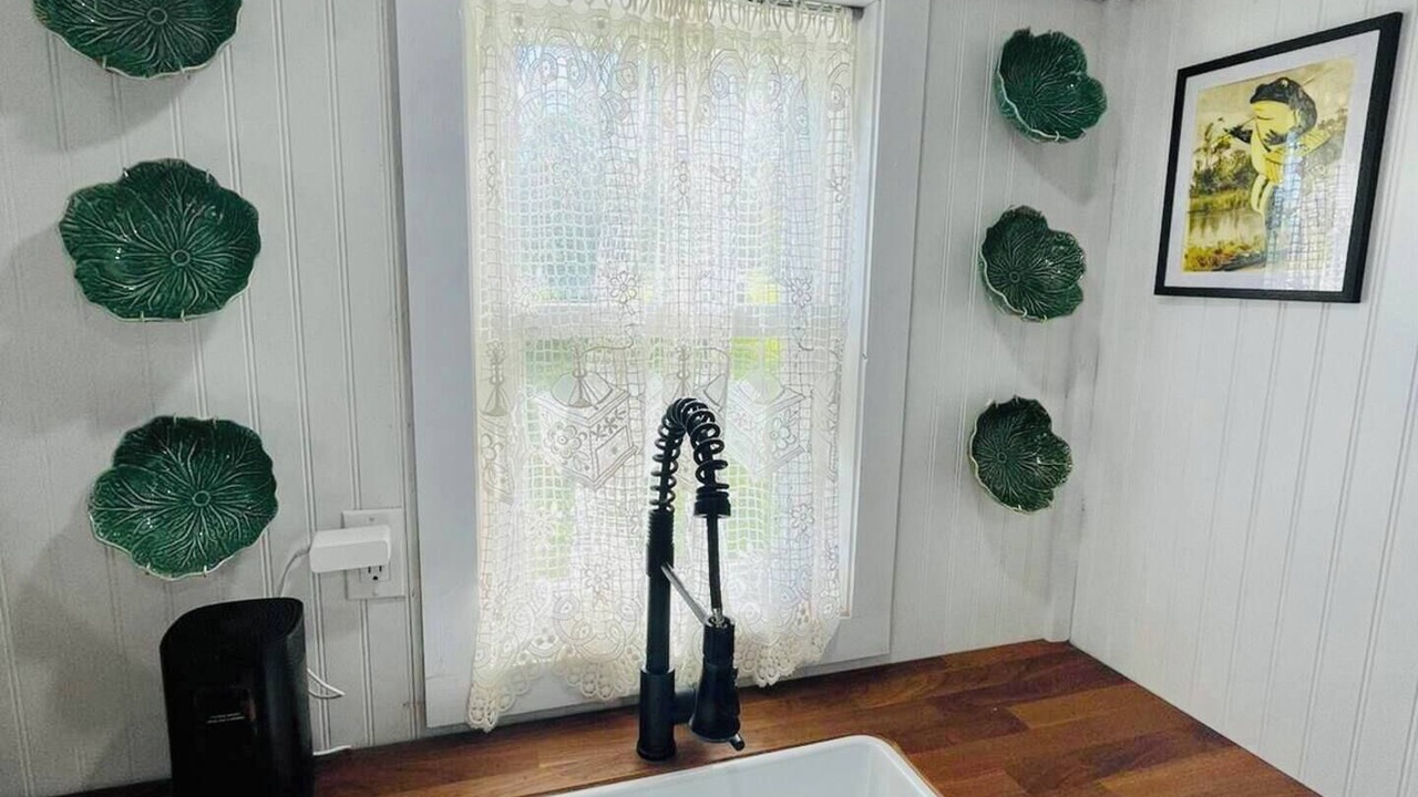 Photo of Bathroom in Alvin