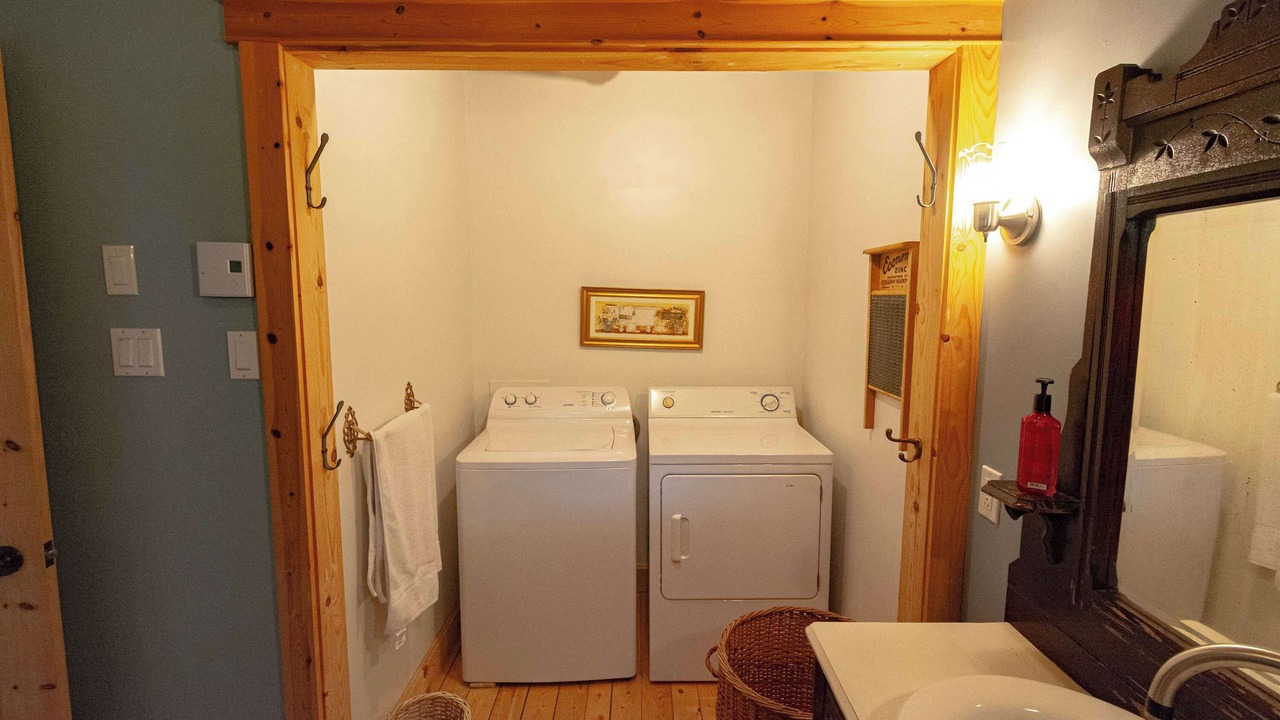 Photo of Bathroom in Dudswell
