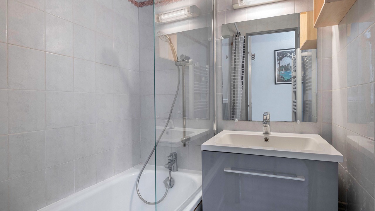 Photo of Bathroom in Pornic