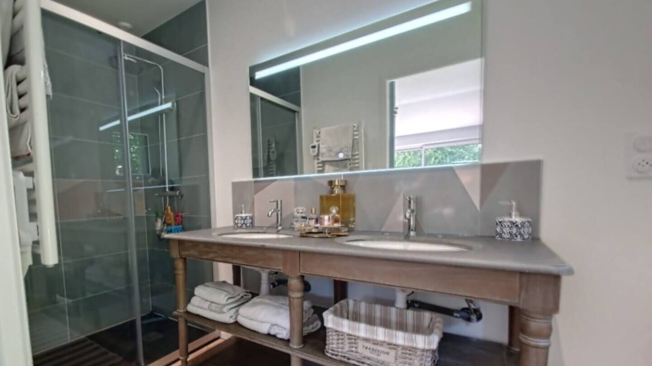 Photo of Bathroom in Ducey-les-Cheris