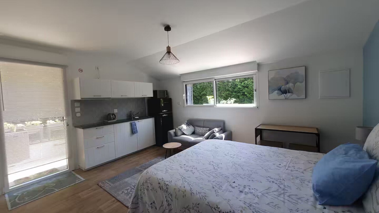 Photo of Bedroom in Ducey-les-Cheris