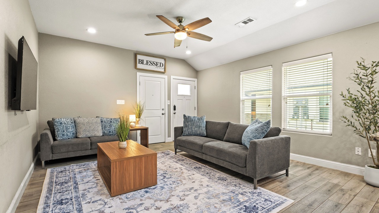 Photo of Livingroom in Sherman