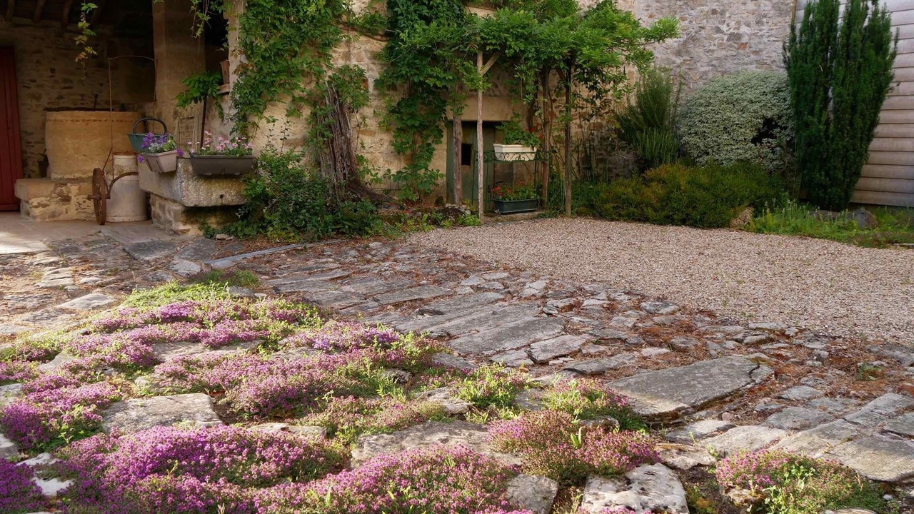 Photo of Outdoor in Saint-Marc-la-Lande