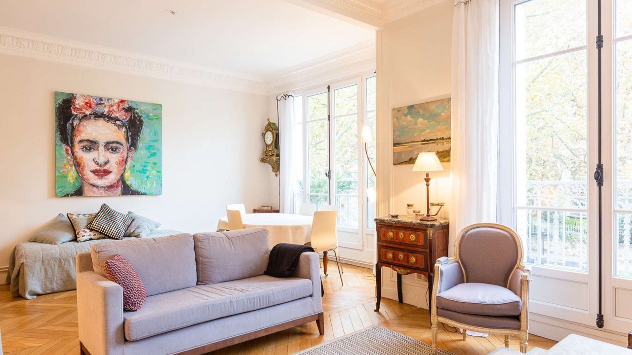 Photo of Livingroom in Quartier de l'Ecole-Militaire