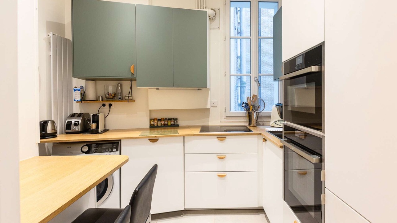 Photo of Kitchen in Quartier de l'Ecole-Militaire