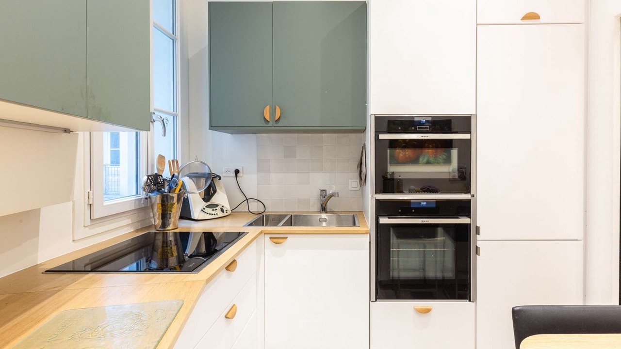 Photo of Kitchen in Quartier de l'Ecole-Militaire