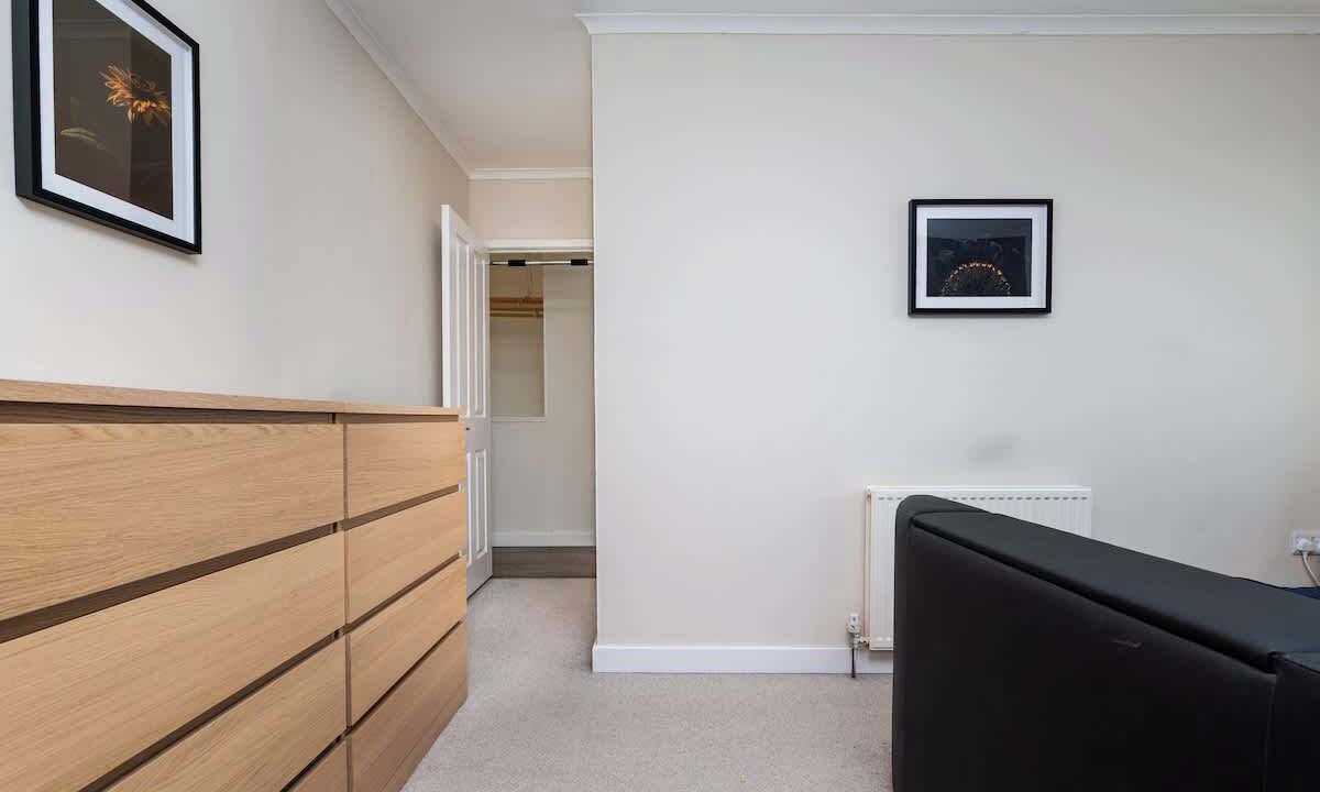 Photo of Others in Peebles