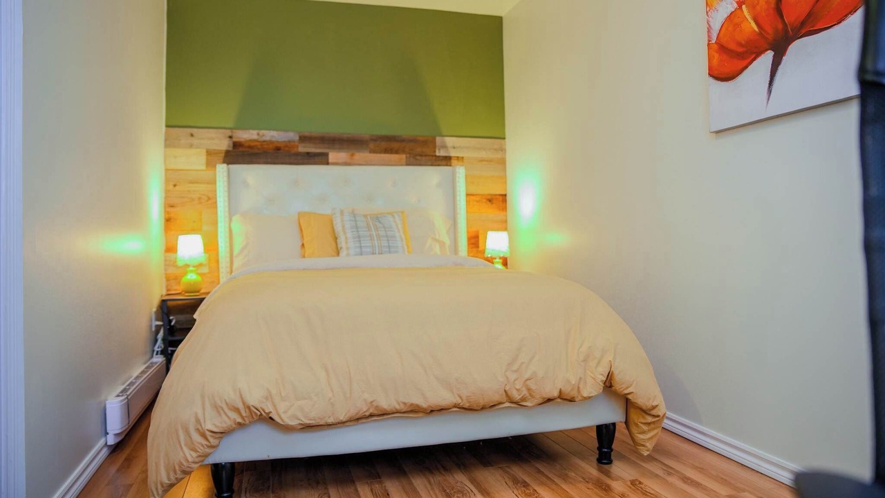 Photo of Bedroom in Rouyn-Noranda
