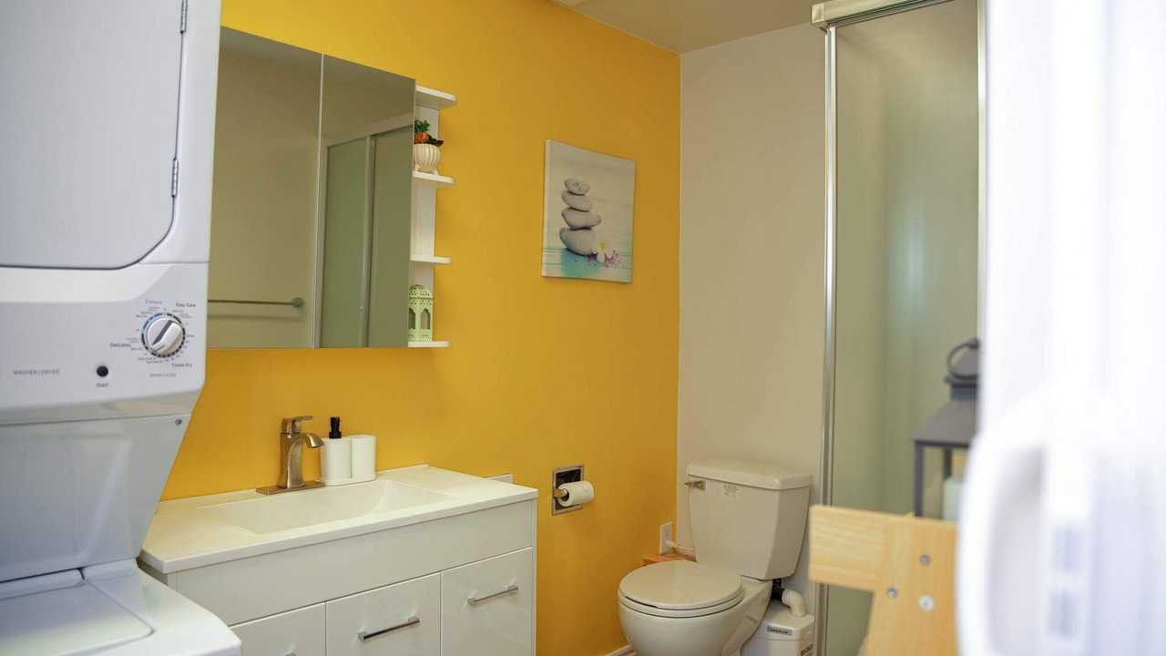 Photo of Bathroom in Rouyn-Noranda