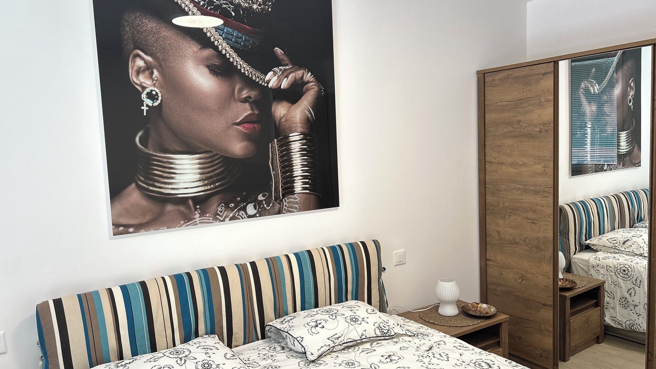 Photo of Others in Melano