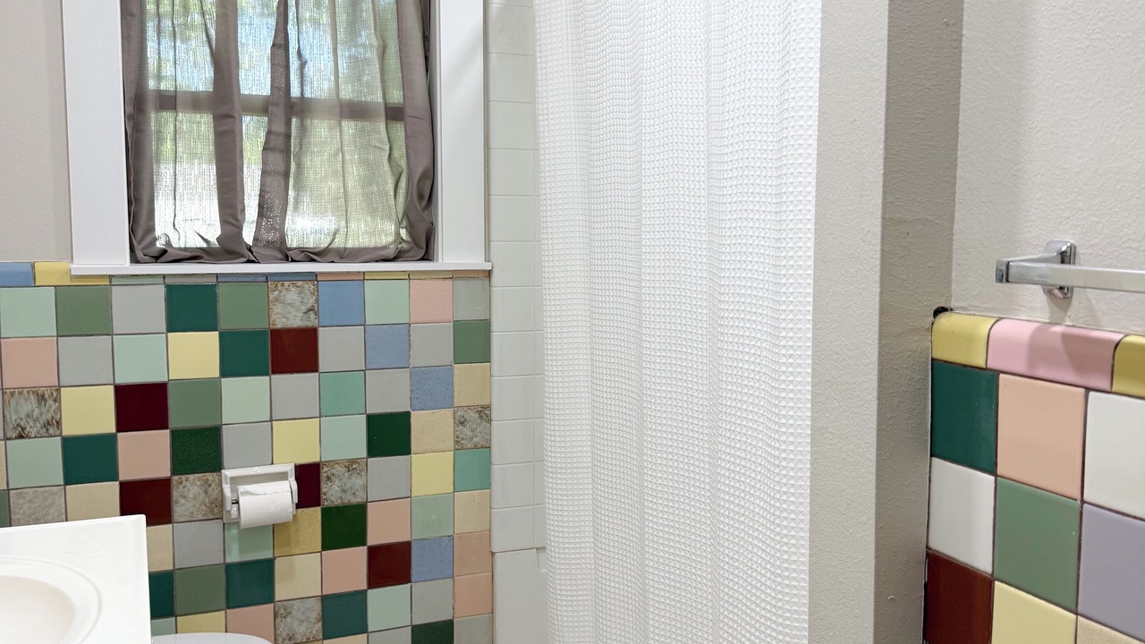 Photo of Bathroom in Voth