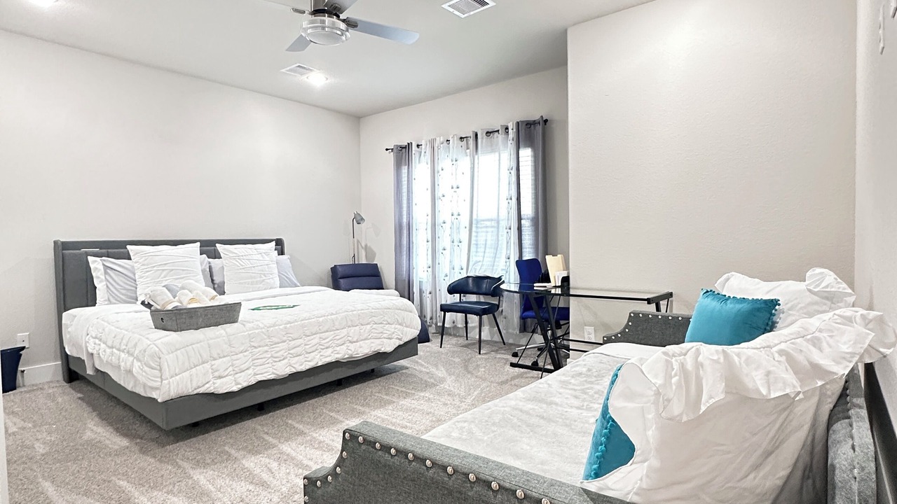 Photo of Bedroom in Greater Third Ward
