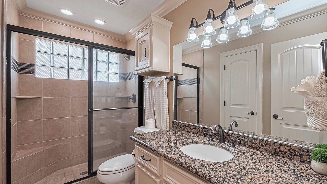 Photo of Bathroom in Walden on Lake Conroe