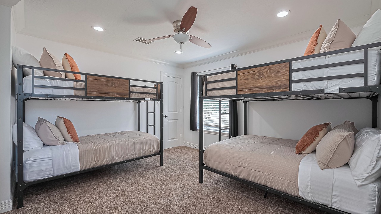 Photo of Bedroom in Walden on Lake Conroe