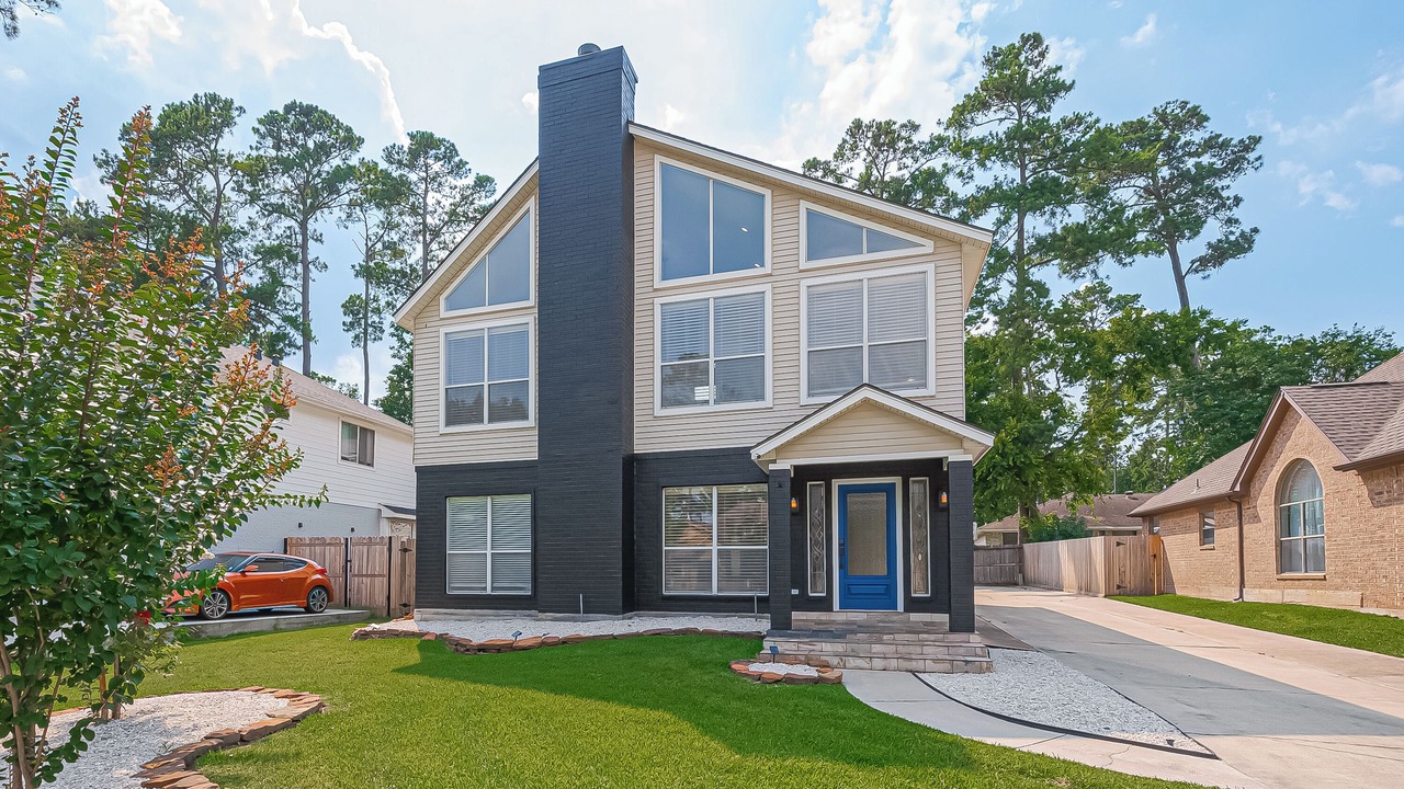 Photo of Outdoor in Walden on Lake Conroe