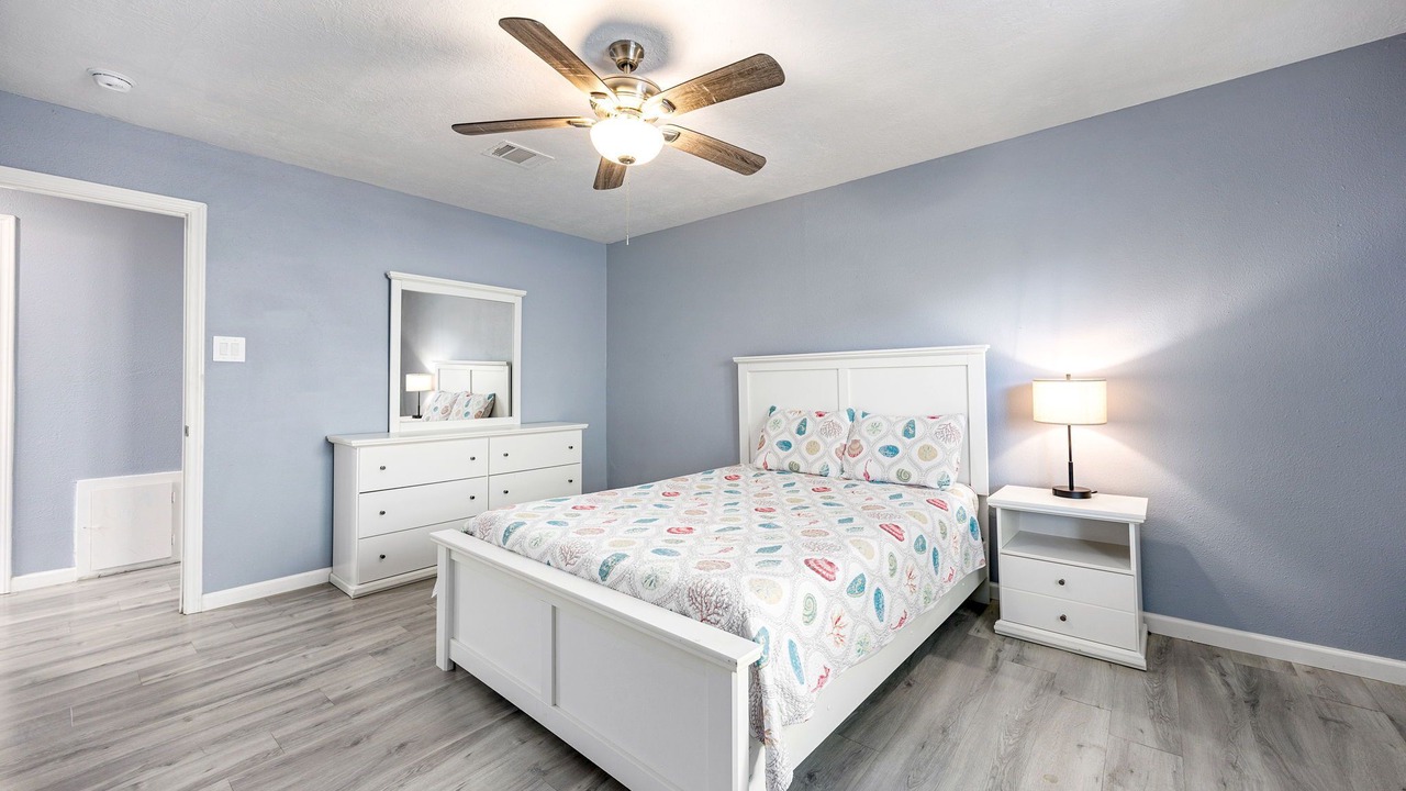 Photo of Bedroom in Woodlake - Briar Meadow