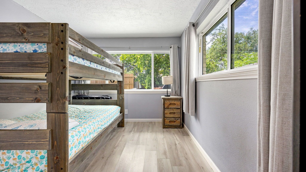 Photo of Bedroom in Woodlake - Briar Meadow