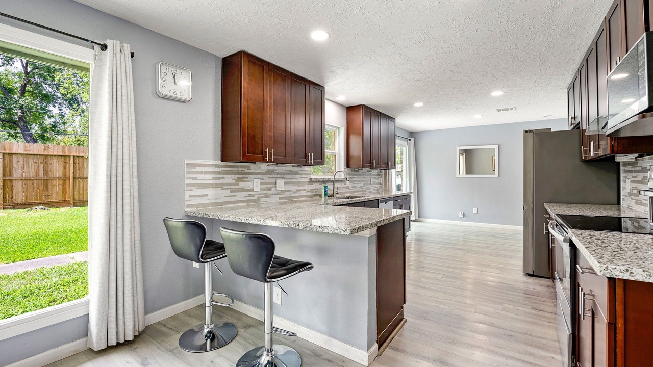 Photo of Kitchen in Woodlake - Briar Meadow