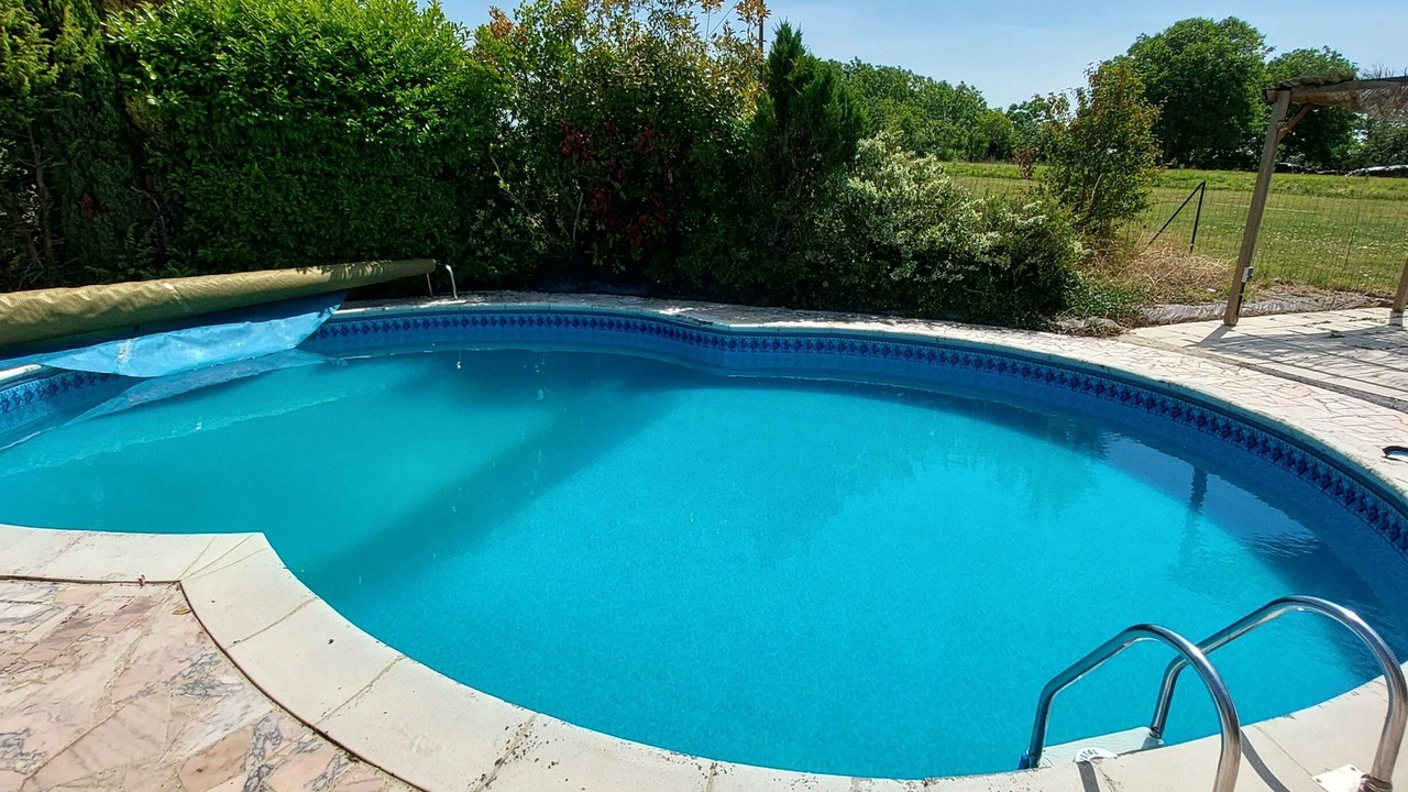 Photo of Others in Boce