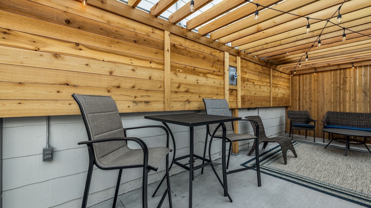 Photo of Outdoor in Cherry Street