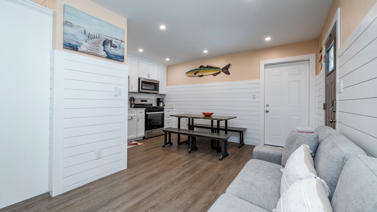Photo of Livingroom in Paw Paw Lake