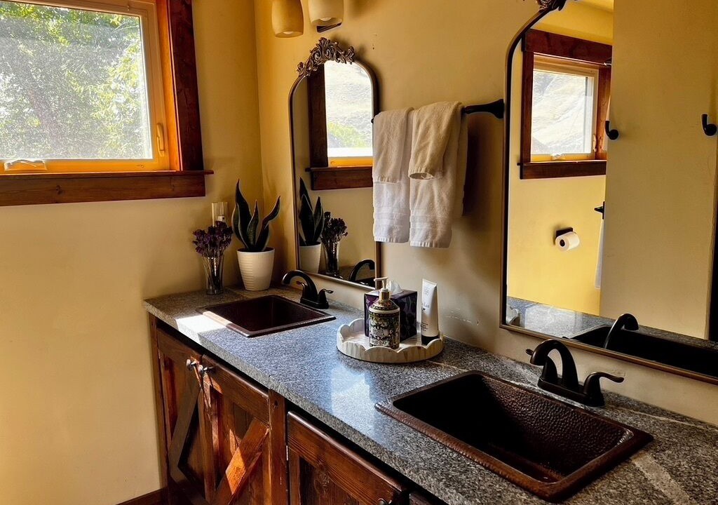 Photo of Bathroom in Riggins