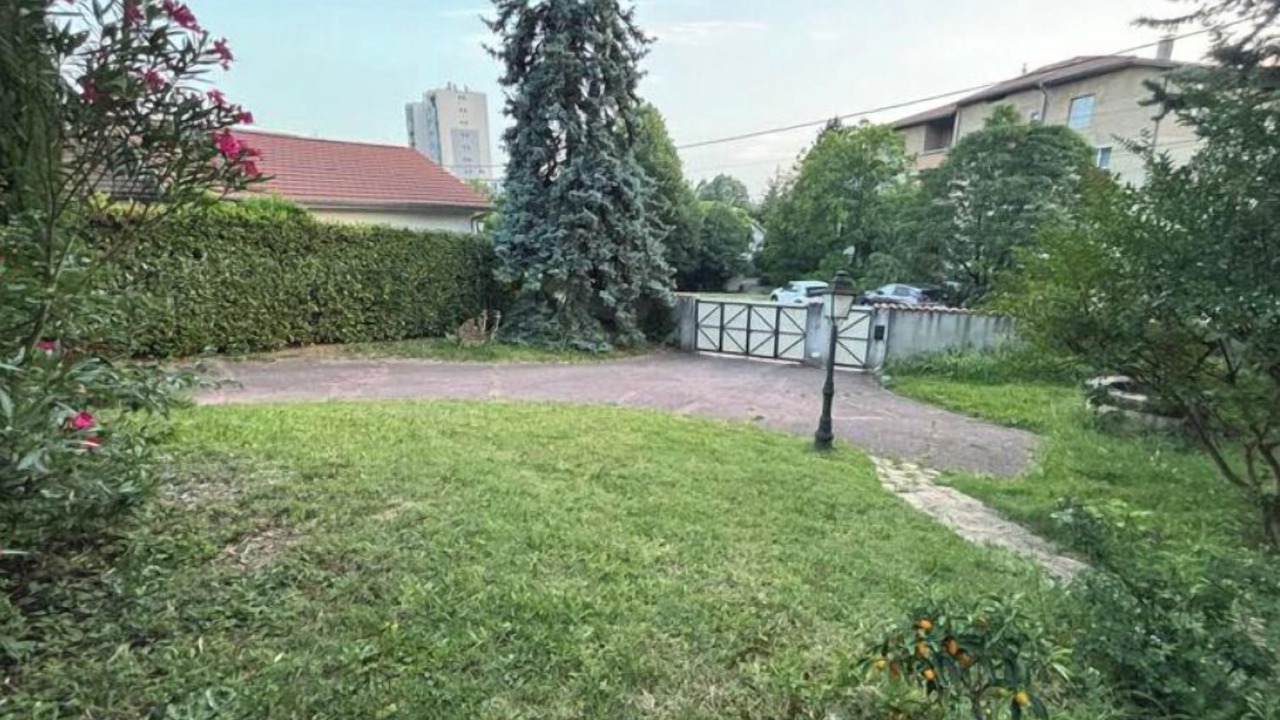 Photo of Outdoor in Le Petit Charran