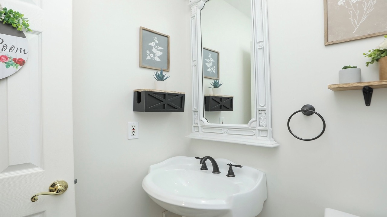 Photo of Bathroom in Humble