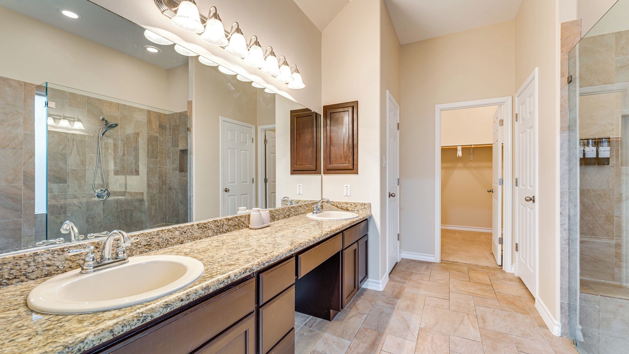 Photo of Bathroom in Bonanza