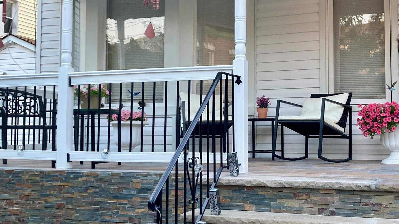 Photo of Patio Balcony in University Heights