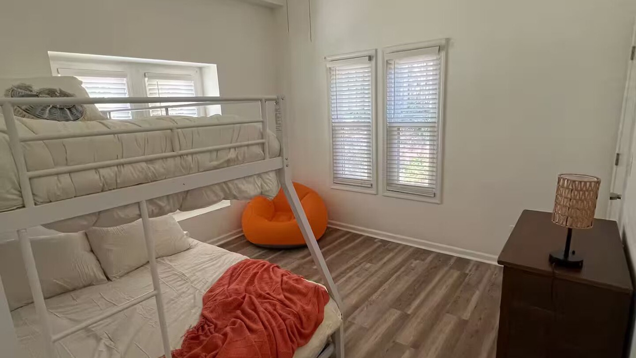 Photo of Bedroom in Sunset Beach