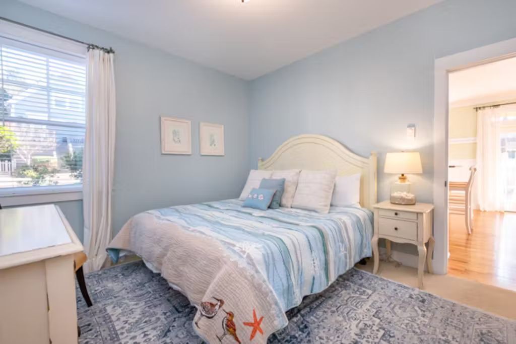 Photo of Bedroom in Nelscott
