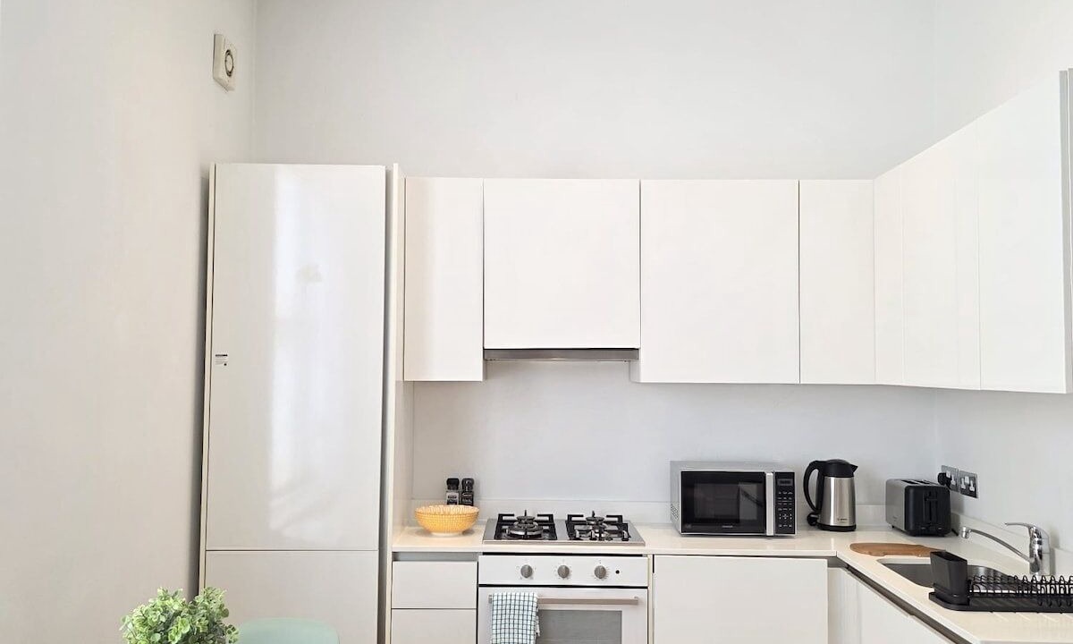 Photo of Kitchen in South Hampstead
