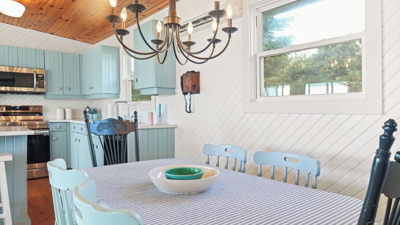 Photo of Others in Fernwood