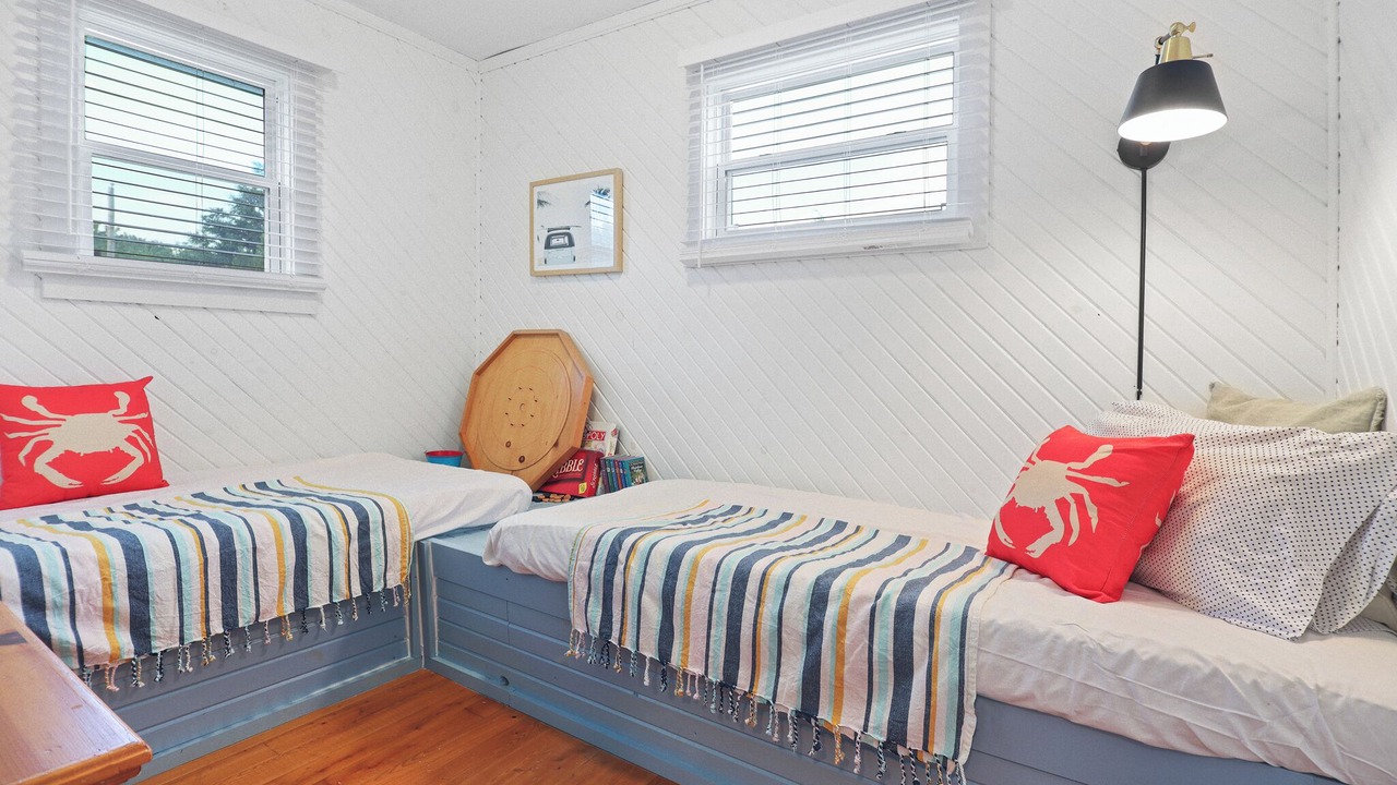 Photo of Others in Fernwood