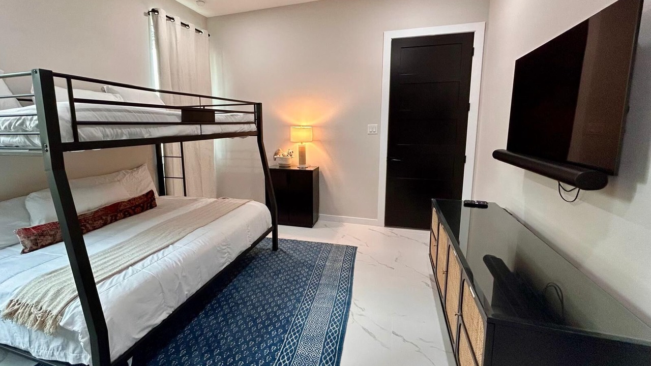 Photo of Bedroom in Manchaca