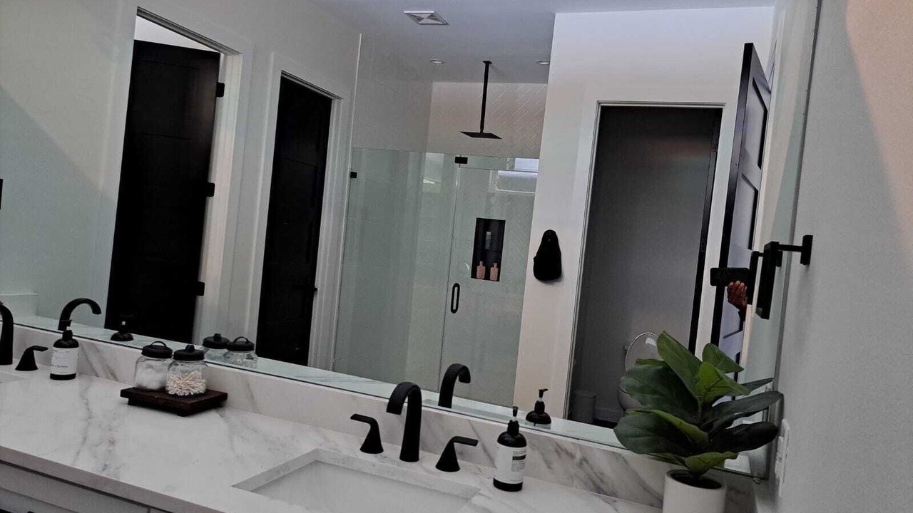 Photo of Bathroom in Manchaca