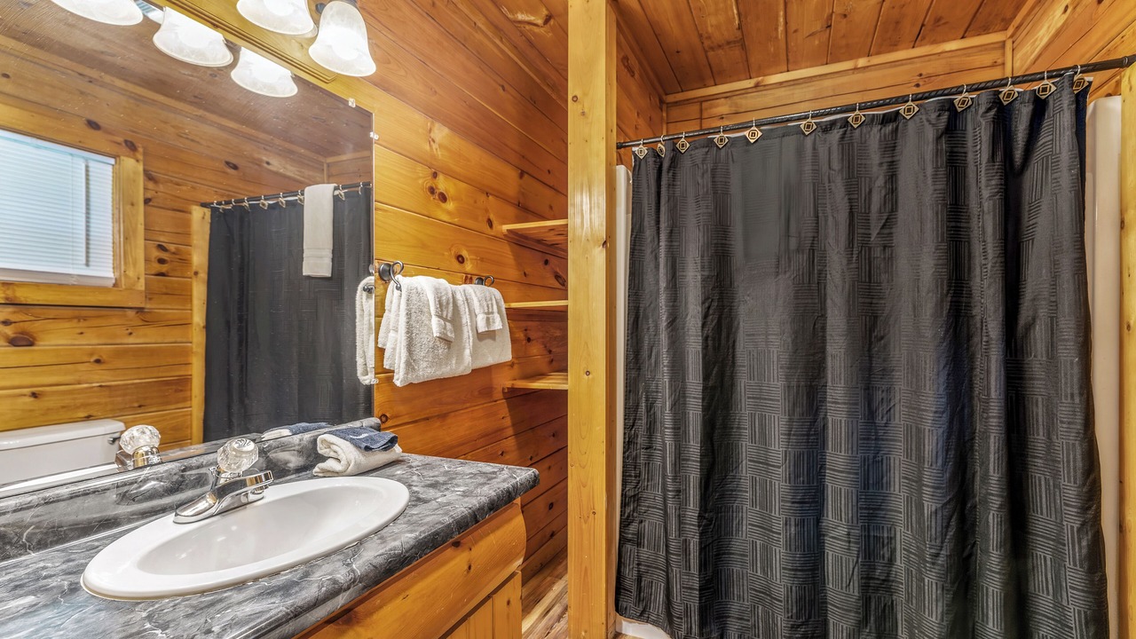 Photo of Bathroom in Sevierville